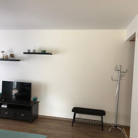 Kalevite Kodu 2-Toaline Apartment! กูรัซซาเร ภายนอก รูปภาพ